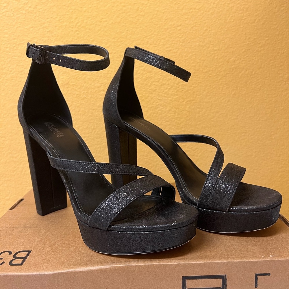 Michael Kors Glitter Heels Size 8.5